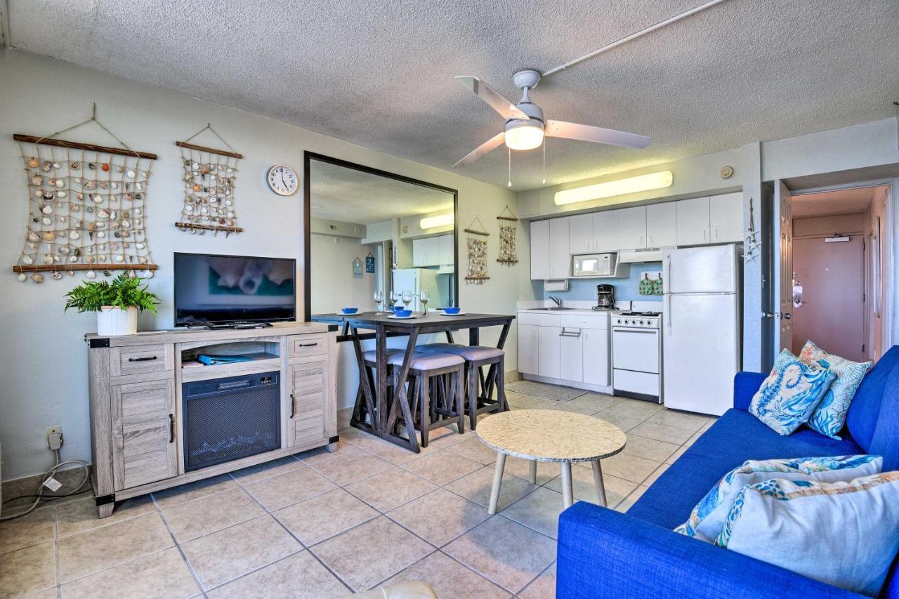 Oceanfront Resort-Style Getaway - Walk To Beach! Daytona Beach Zewnętrze zdjęcie